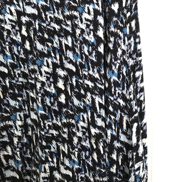 Suzy Shier Abstract Patterned Maxi Skirt L Blue Black - Picture 3 of 9